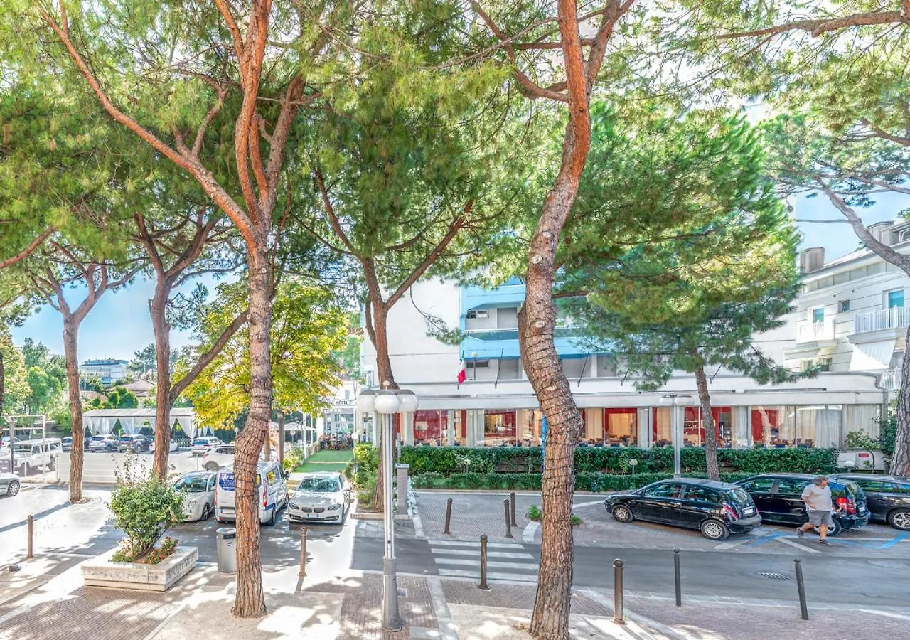 Hotel Zanarini In Centro A Riccione Italien