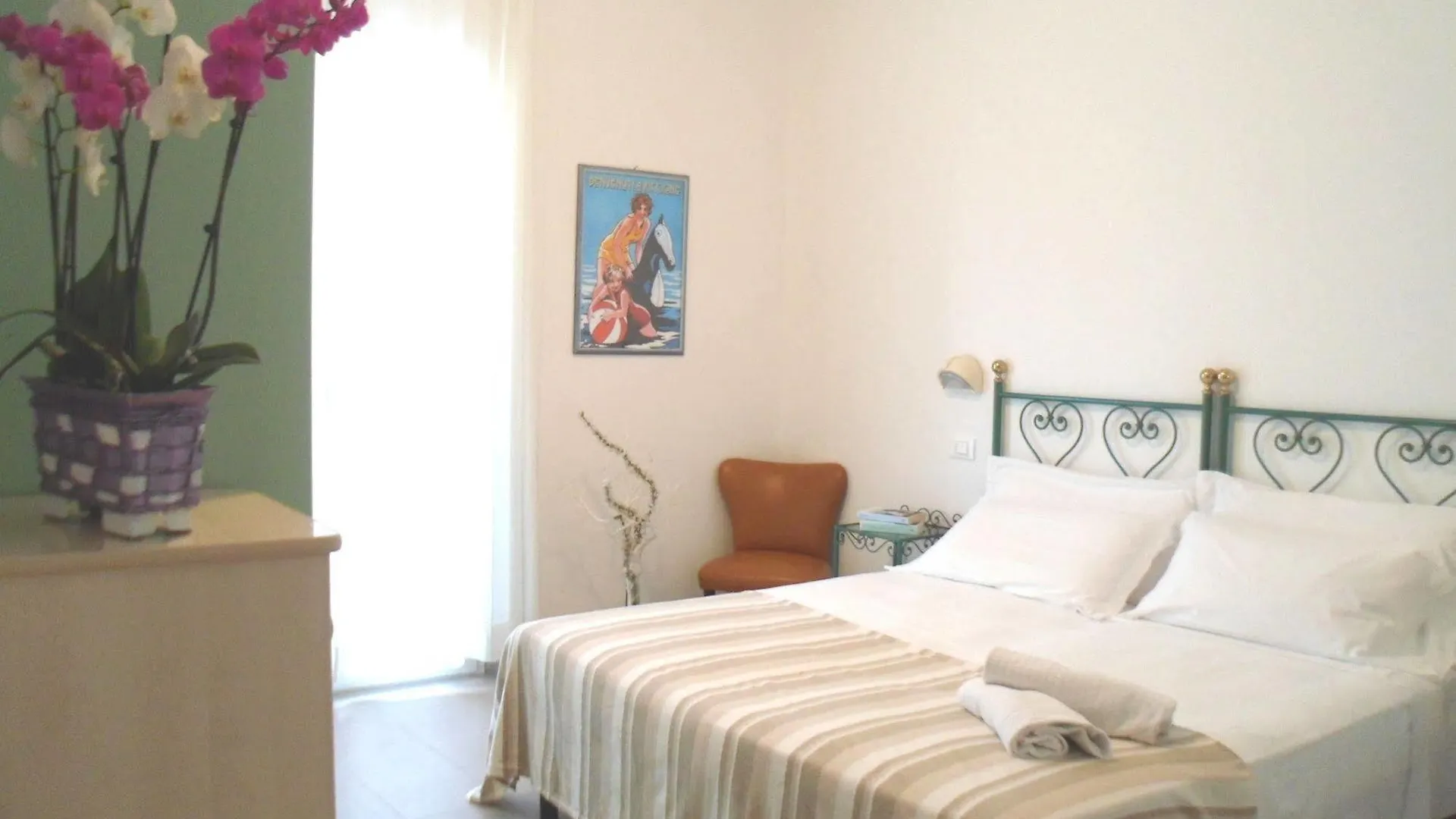Hotel Zanarini In Centro A Riccione Italien